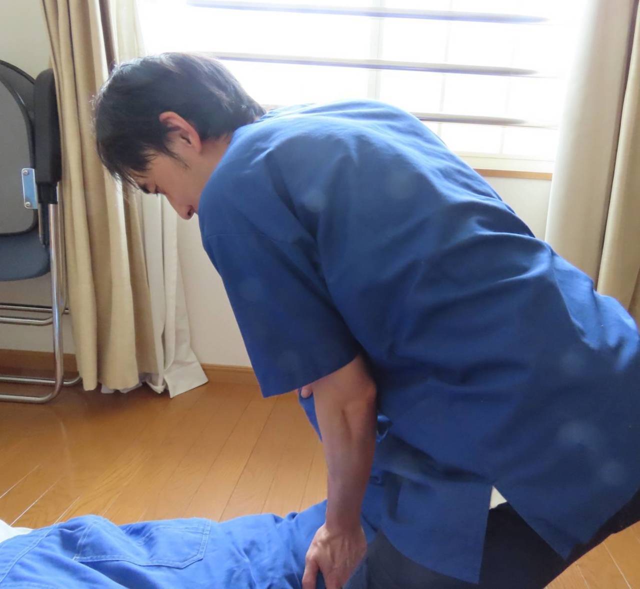 施術している写真